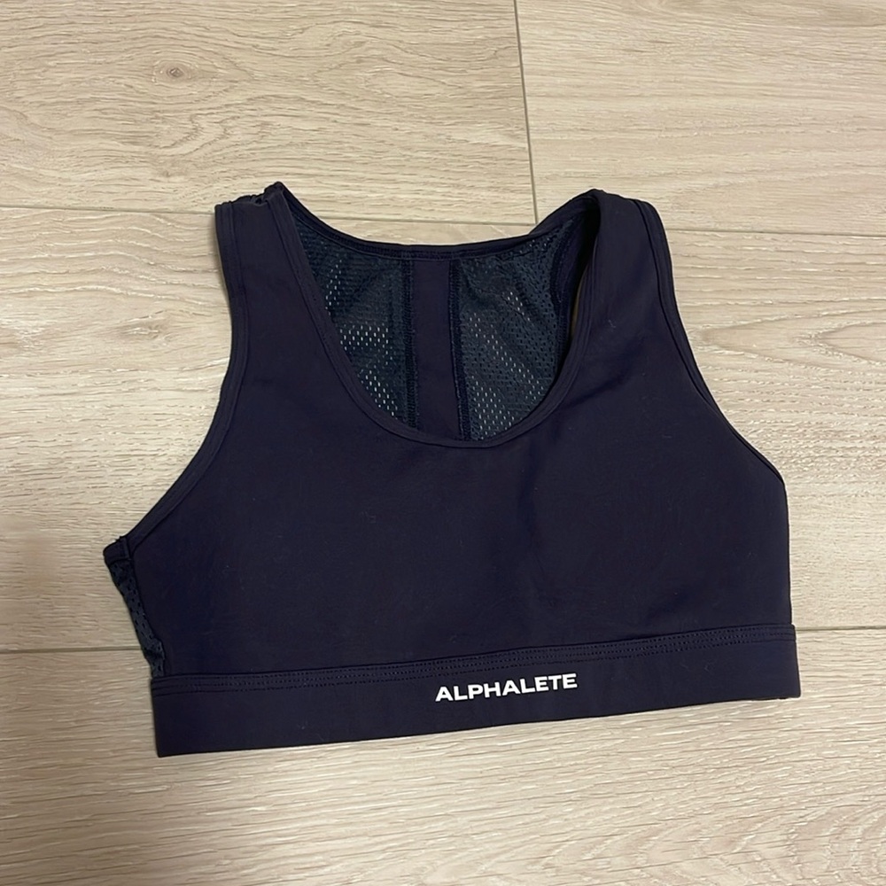 EUC Alphalete Sports Bra sz Small